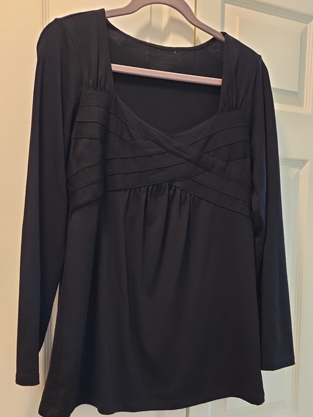 Black V-Neck Long Sleeve Pleated Detail Top
